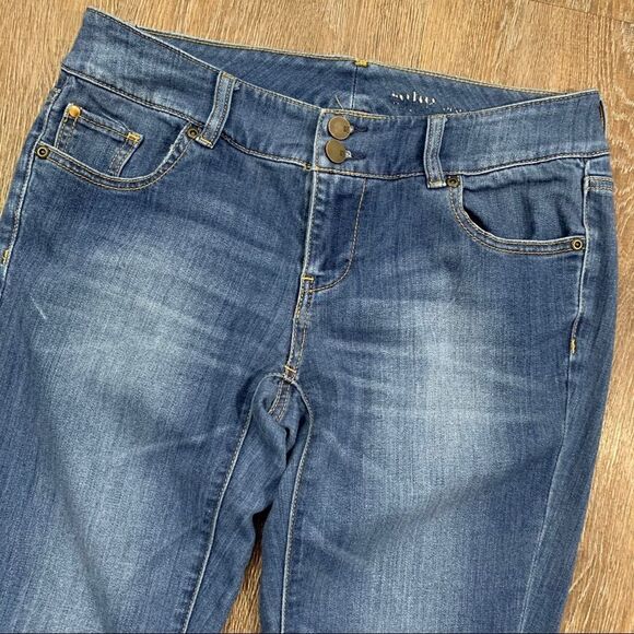 NY&C Skinny Jeans - Picture 3 of 10